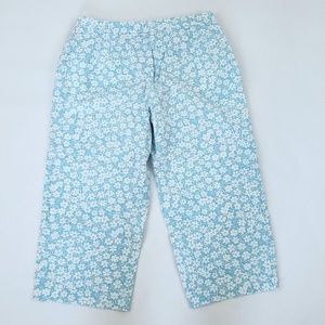 Charter Club Pants - Charter Club Pedalpusher Floral Capris Size 6 Charter Club Pants - Charter Club Pedalpusher Floral Capris Size 6